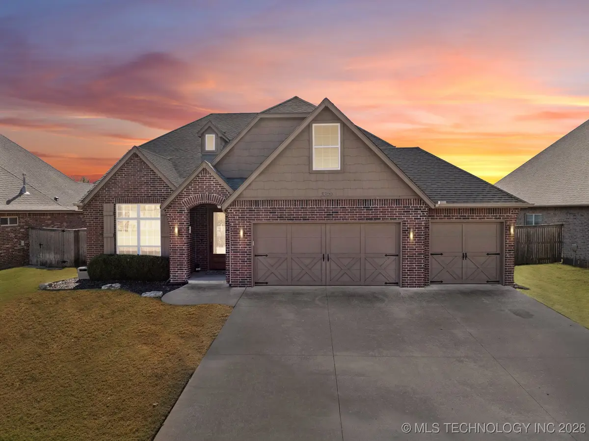 3309 W Knoxville Street W, Broken Arrow, OK 74012 - Image #1