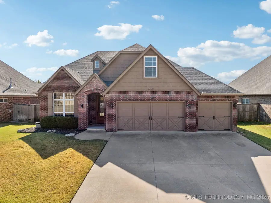 3309 W Knoxville Street W, Broken Arrow, OK 74012 - Image #2