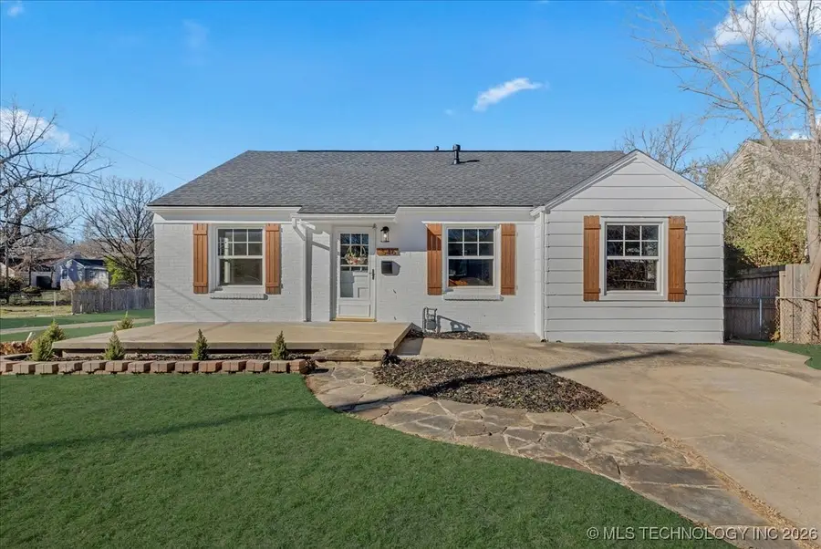 546 S Marion Avenue, Tulsa, OK 74112 - Image #2