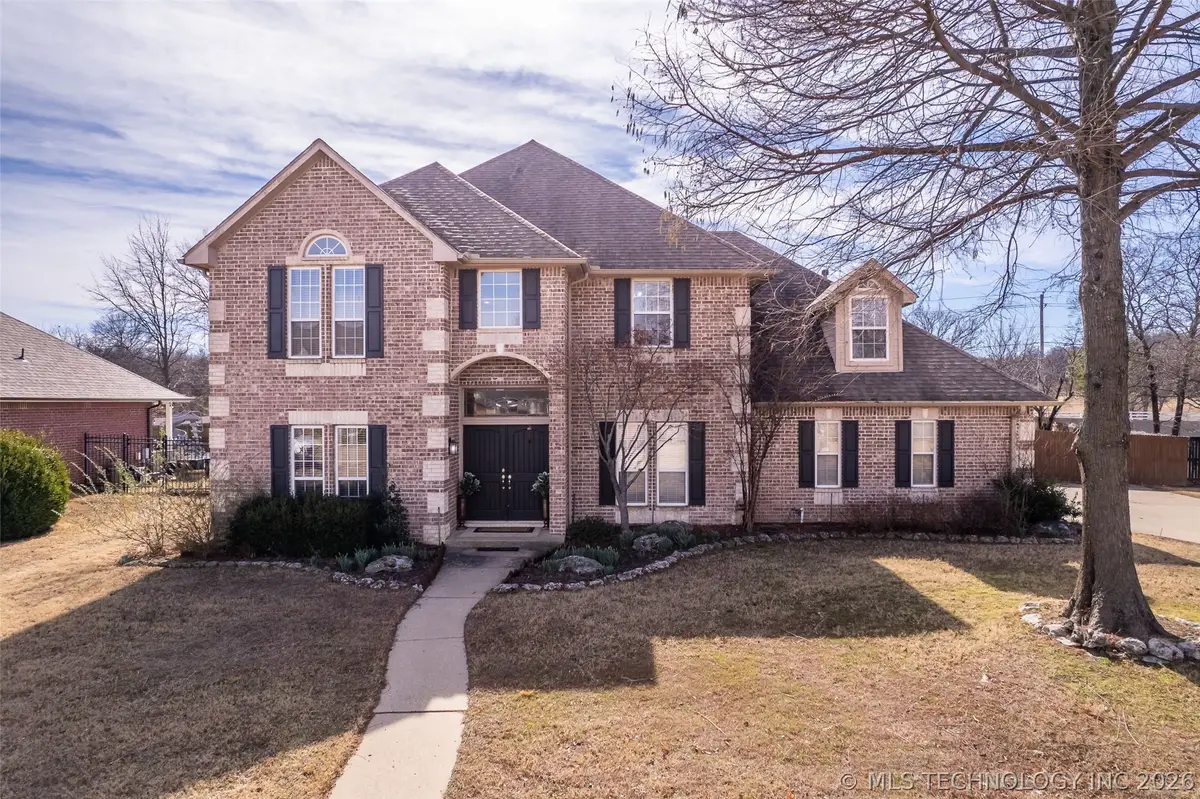 6909 E Galveston Street, Broken Arrow, OK 74014 - #1