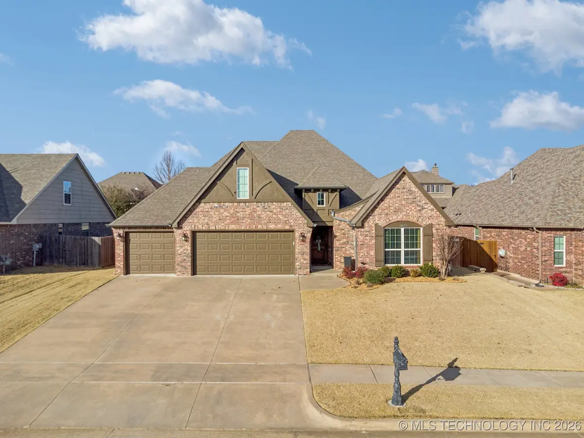 1604 E Quantico Street, Broken Arrow, OK 74011 - Image #1