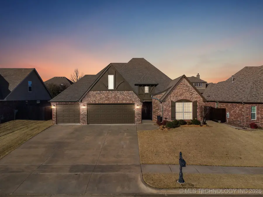 1604 E Quantico Street, Broken Arrow, OK 74011 - Image #2