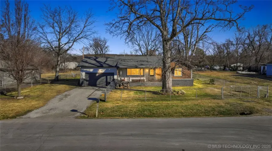 3123 S 63rd West Avenue, Tulsa, OK 74107 - Image #2
