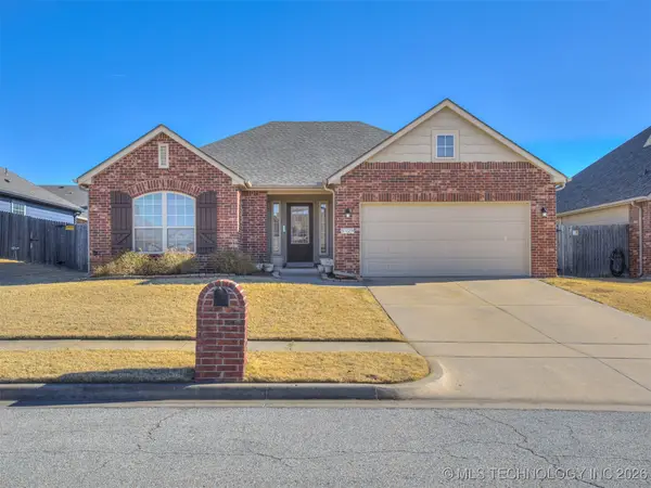 5129 Skylane Drive, Sand Springs, OK 74063