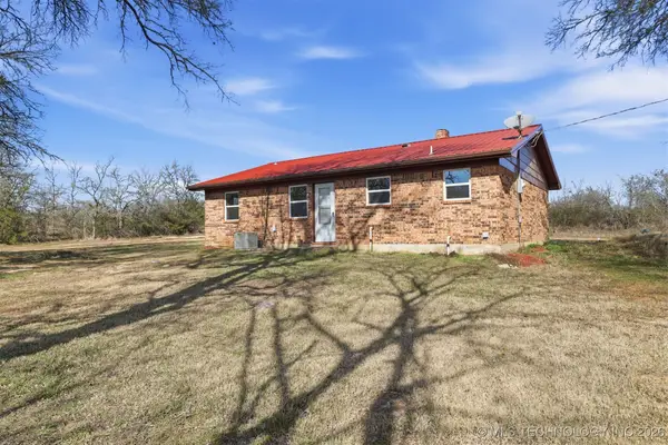 208 SW Railroad, Fort Towson, OK 74735