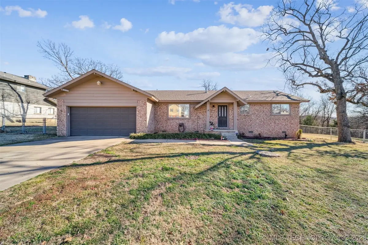 3111 S Saddle Rock Road, Sand Springs, OK 74063 - Image #1