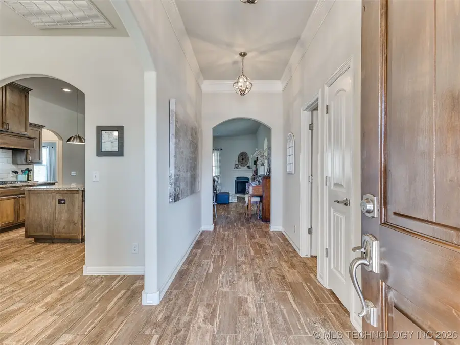 8013 S 15th Street, Broken Arrow, OK 74011 - Image #3