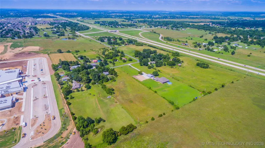 13420 E 122nd Street N, Collinsville, OK 74021 - #2