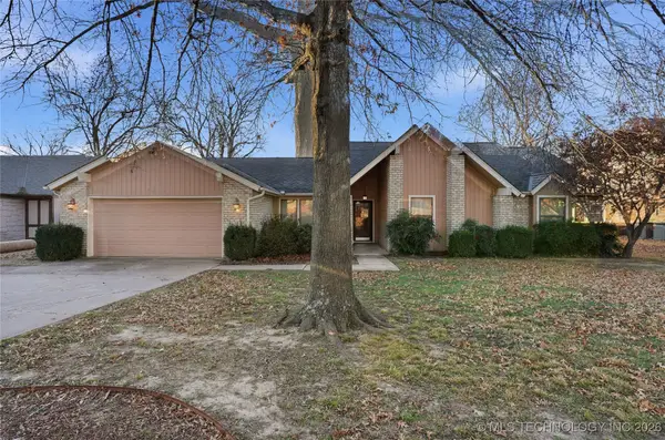 7918 E 87th Court, Tulsa, OK 74133