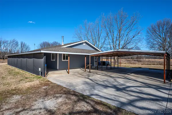 424398 Texanna Road, Checotah, OK 74426