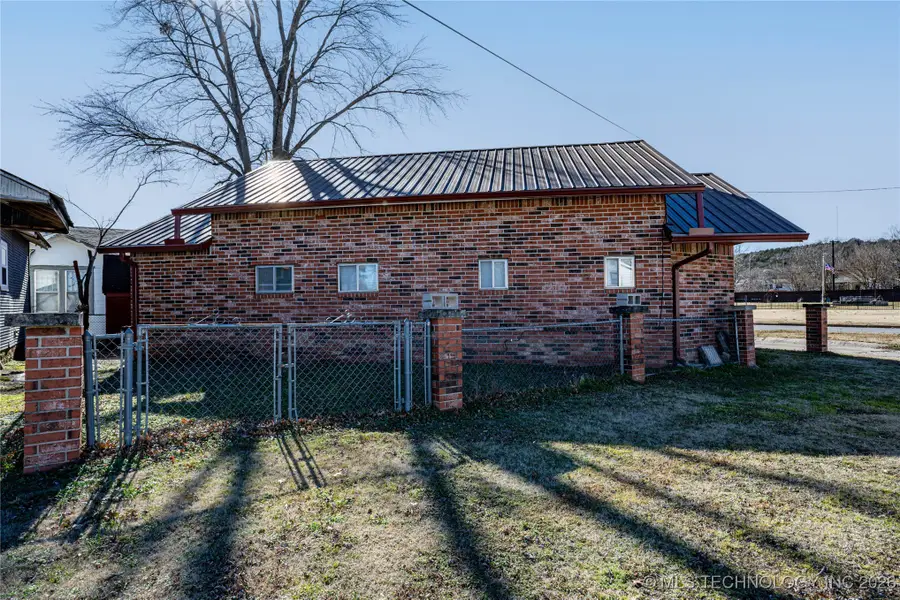 602 S Price Avenue, Hominy, OK 74035 - Image #2