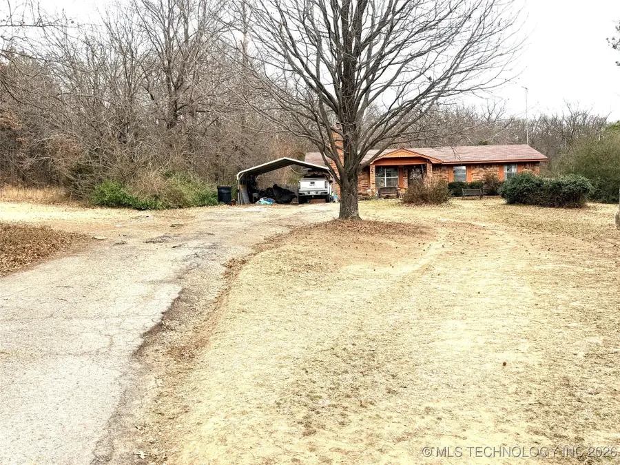 1108 E 6th Street, Dewar, OK 74447 - Image #2