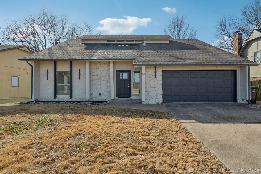 909 W Albuquerque Street, Broken Arrow, OK 74011 - Image #2