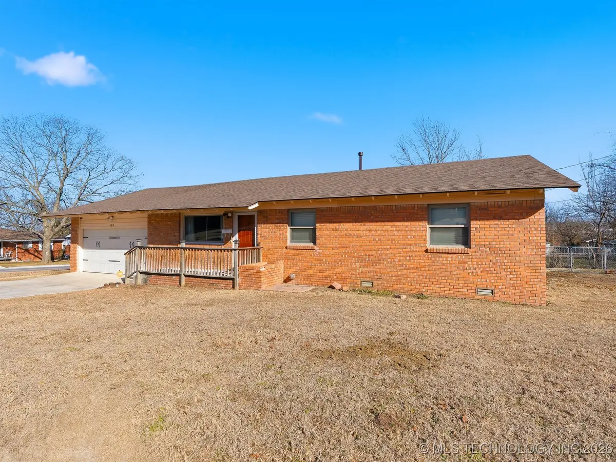 820 N Nancy Drive, Ada, OK 74820 - Image #1
