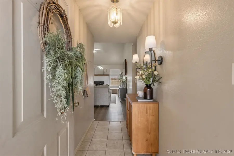 11827 Valley Avenue, Collinsville, OK 74021 - Image #3