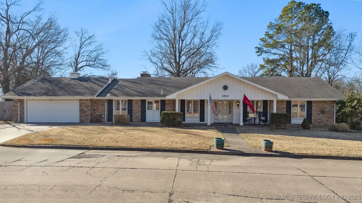 1912 Brookfield Terrace, Pryor, OK 74361 - Image #1