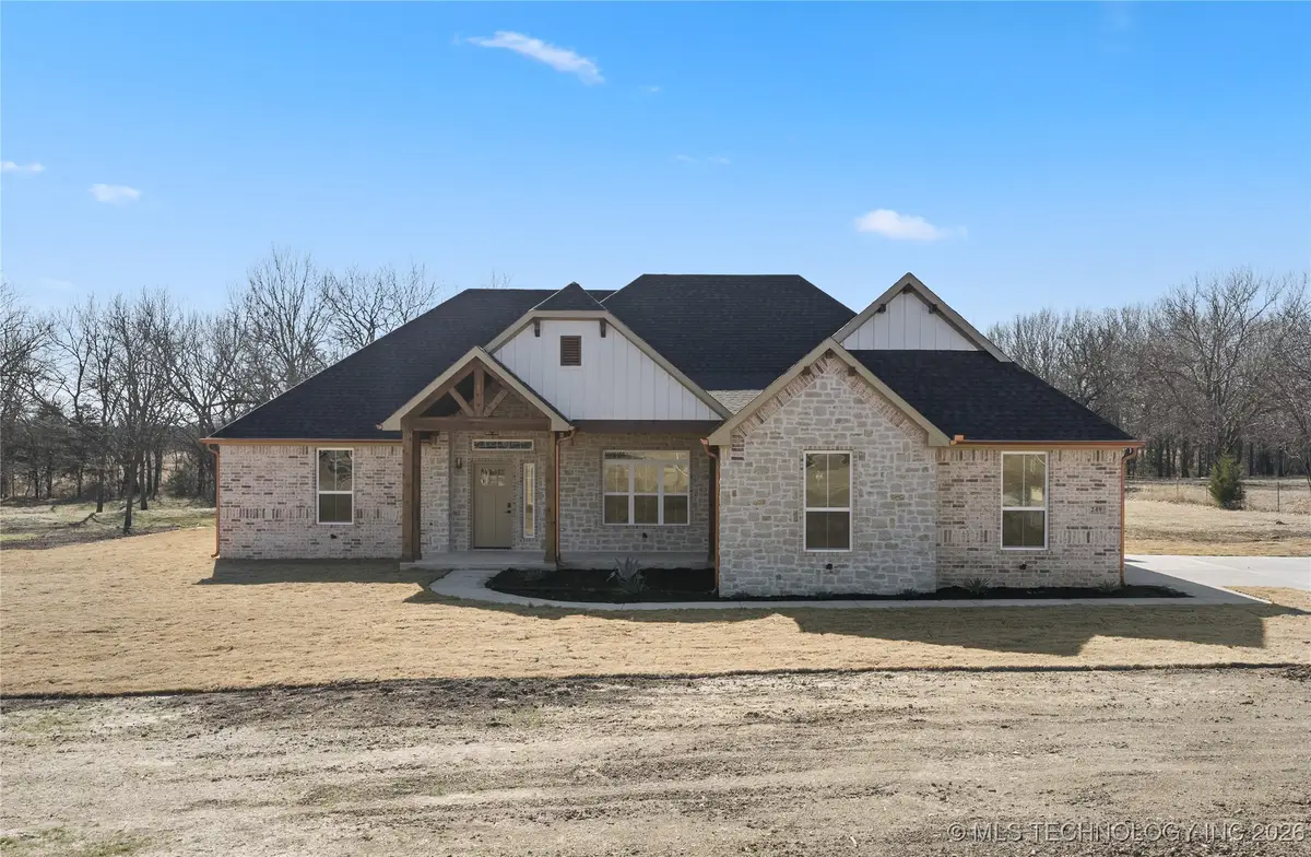 249 Gateway Road, Ardmore, OK 73401 - Image #1