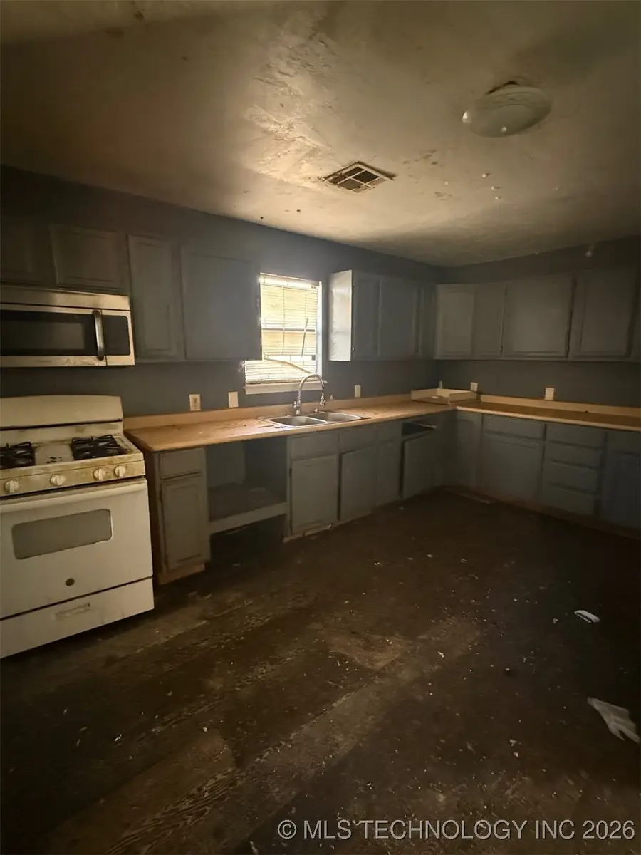 109 W 50th Court N, Tulsa, OK 74126 - Image #3