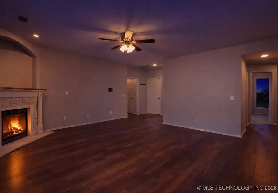 8412 E Lansing Street, Broken Arrow, OK 74014 - Image #3