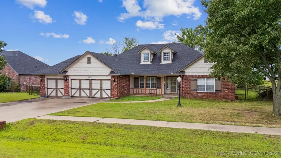 1018 W Evergreen Street, Skiatook, OK 74070 - Image #2