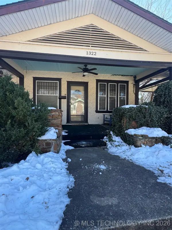 1322 W Easton Place, Tulsa, OK 74127