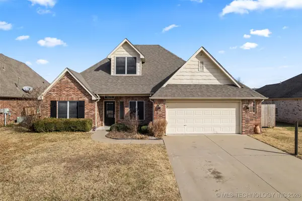 9015 N 156th Avenue E, Owasso, OK 74055