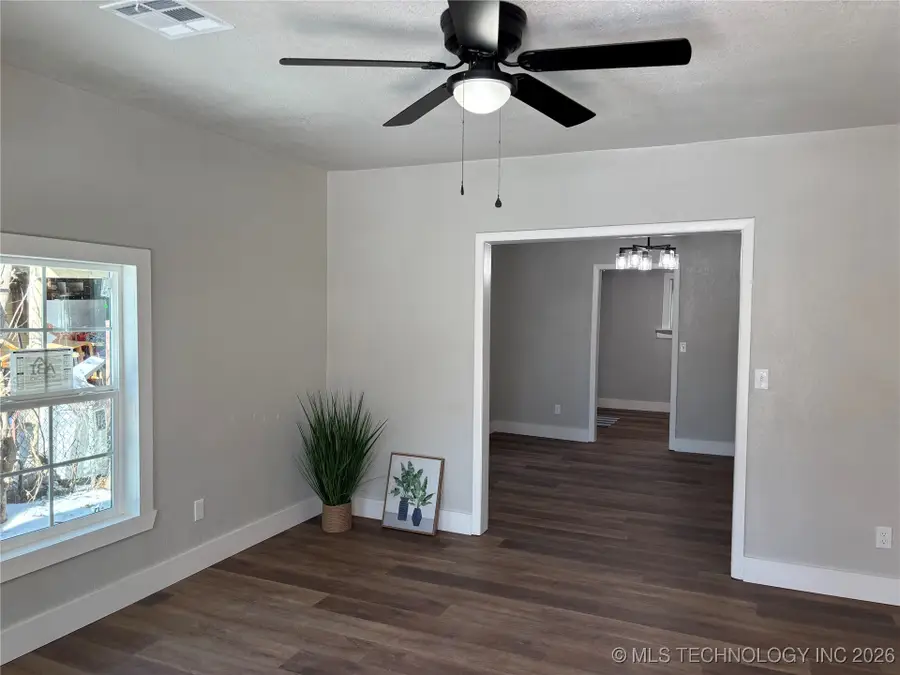 721 Roff Street Ne, Ardmore, OK 73401 - #2