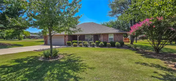 133 Dogwood Trail, Eufaula, OK 74432