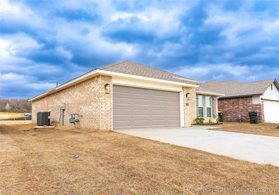 27173 E 109th Street S, Coweta, OK 74429 - #3