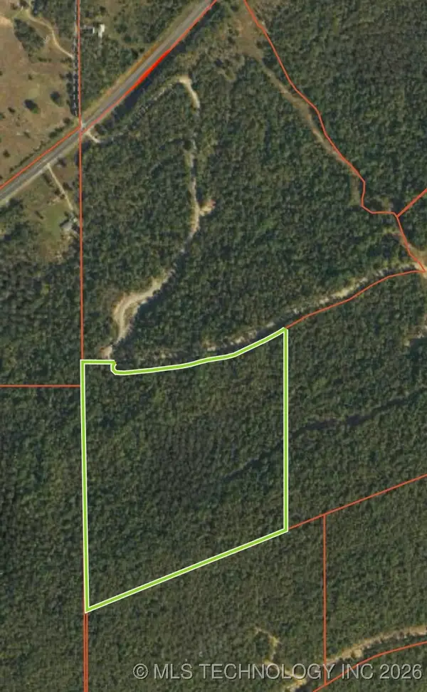 3 Moonshine, Clayton, OK 74536