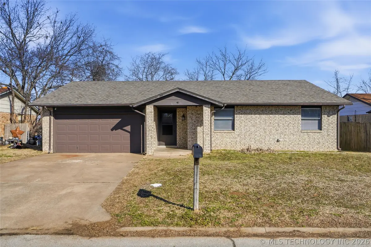 661 E 133rd Place, Glenpool, OK 74033 - #1