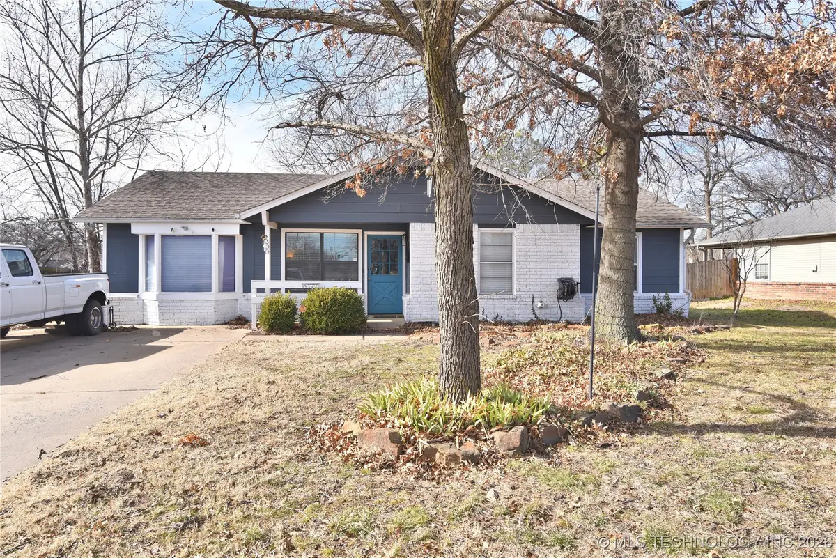 300 N Wildhorse Street, Skiatook, OK 74070 - Image #1