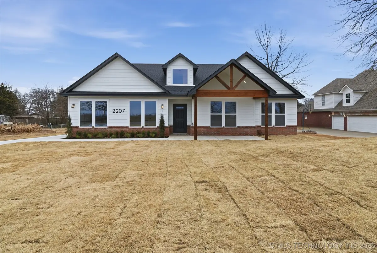 2207 Airport Road W, Cleveland, OK 74020 - Image #1