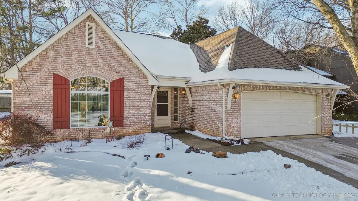 8108 S Juniper Avenue, Broken Arrow, OK 74011 - Image #1