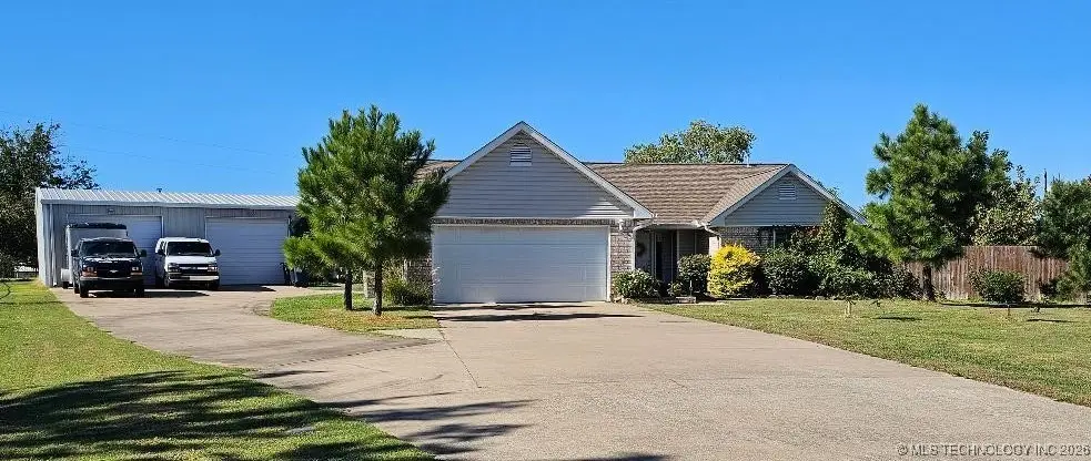 11016 N 160th East East Avenue, Owasso, OK 74055 - Image #1