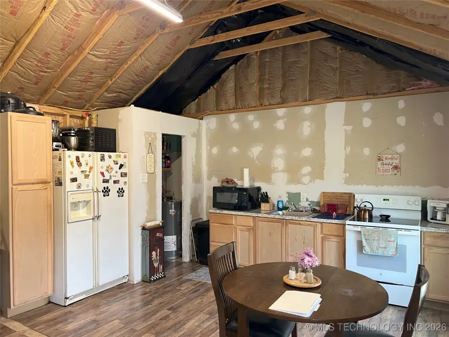 183006 N 4170 Road, Moyers, OK 74557 - Image #2