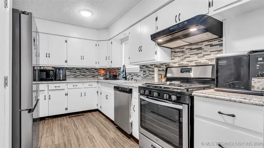 504 5th Nw, Ardmore, OK 73401 - #2