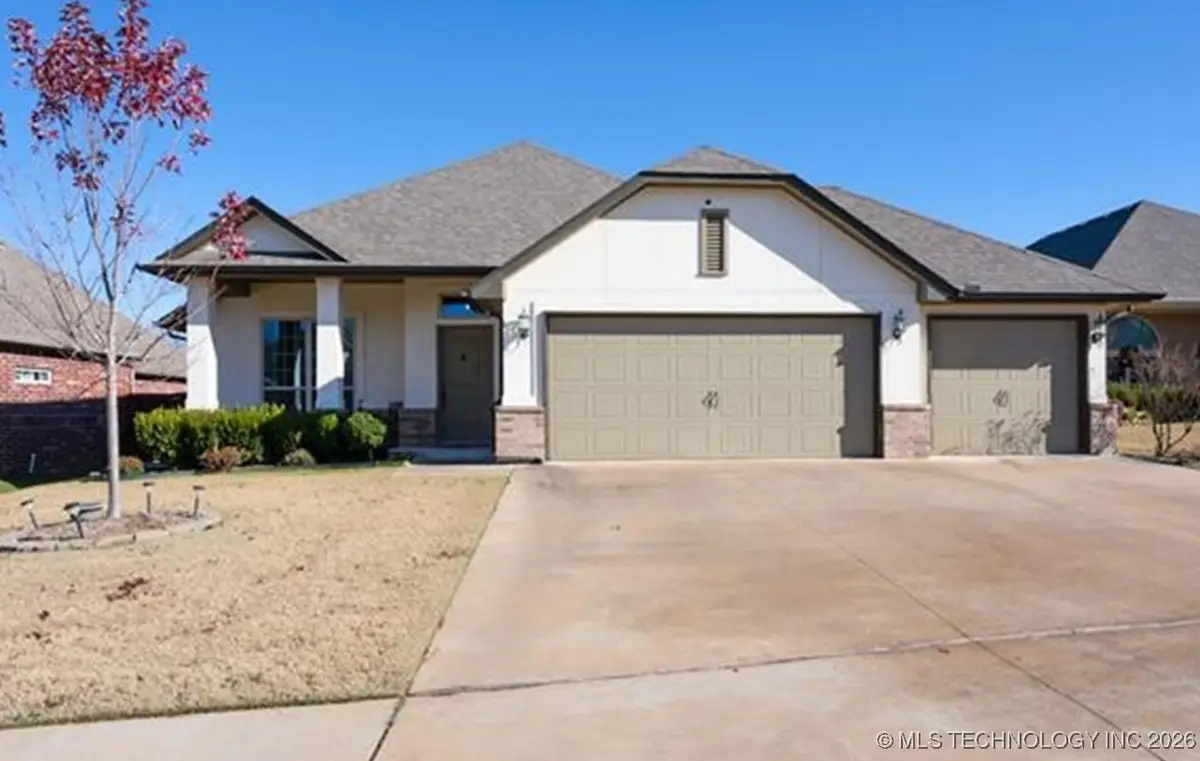 11009 Augusta Drive, Jenks, OK 74037 - Image #1