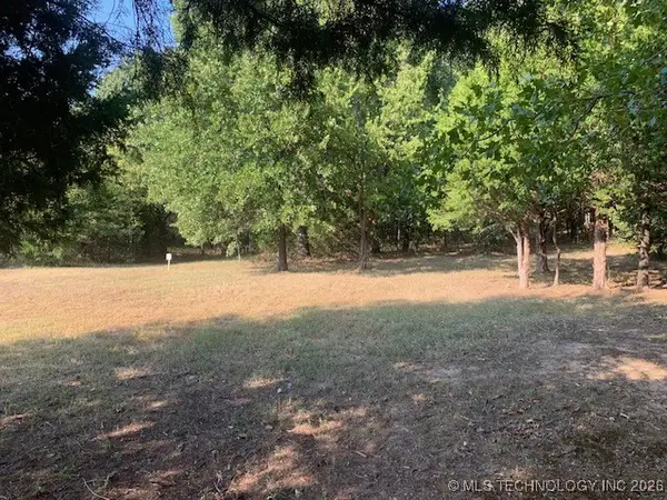 7 Eagle Ridge Road, Sand Springs, OK 74063