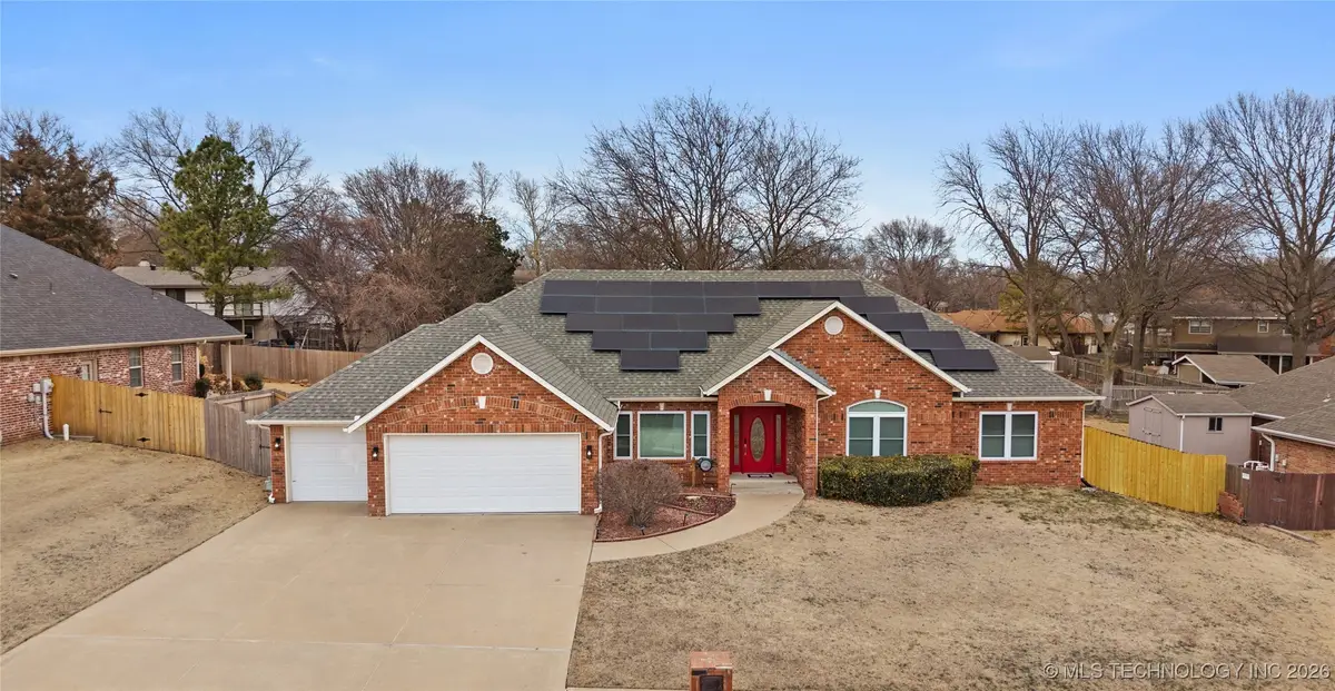 4932 Fairview Road, Bartlesville, OK 74006 - #1