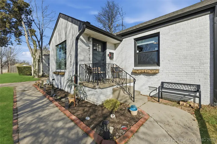 2117 S Delaware Court, Tulsa, OK 74114 - #3