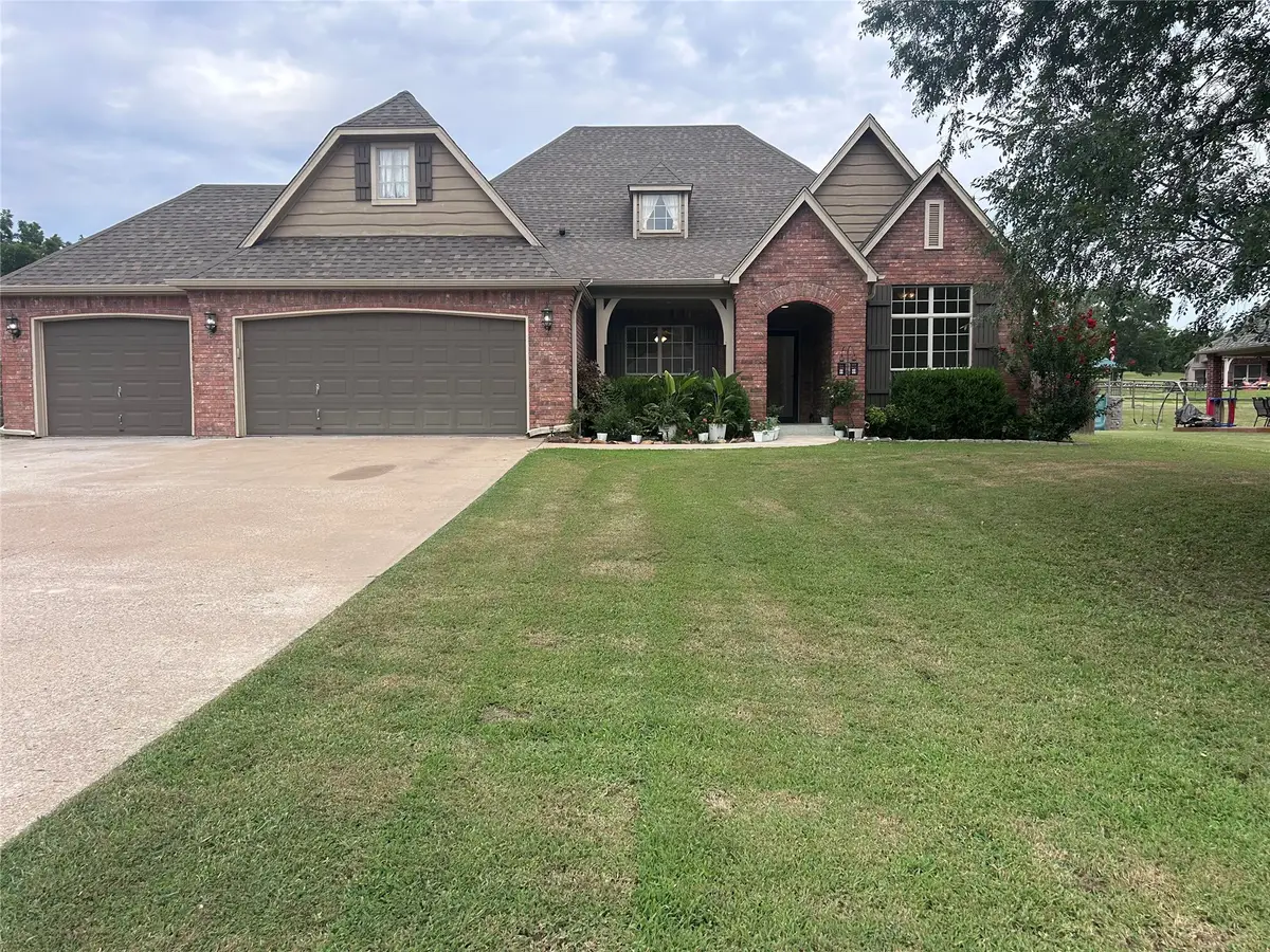 601 S Supernaw Avenue, Skiatook, OK 74070 - #1