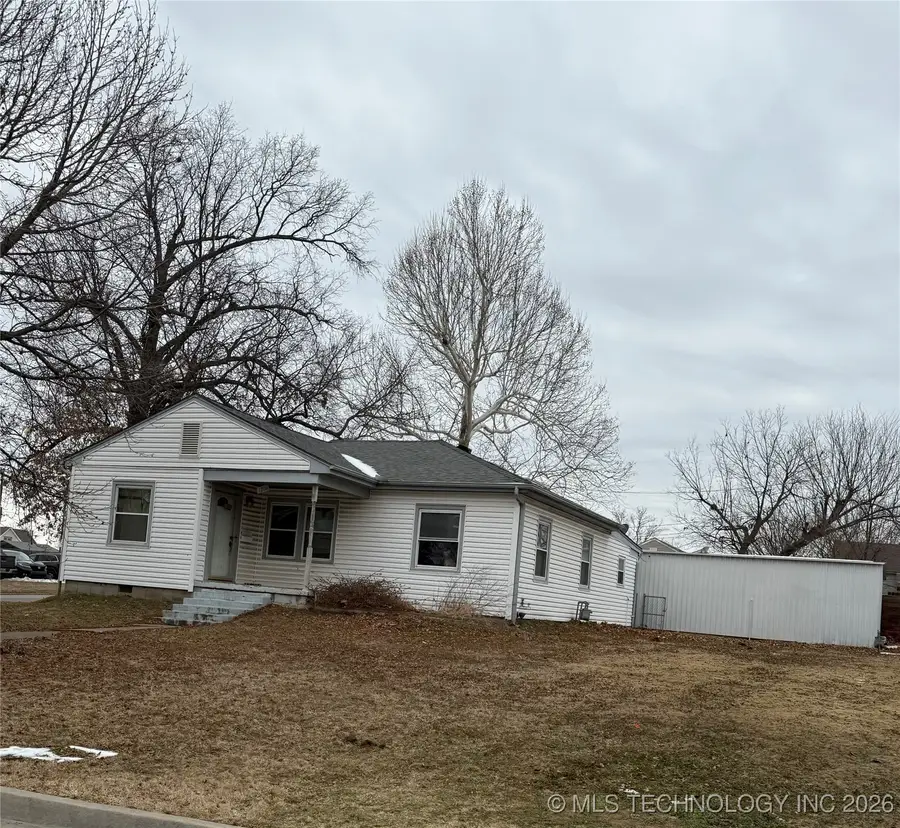 1201 E Cleveland Avenue, Sapulpa, OK 74066 - #2
