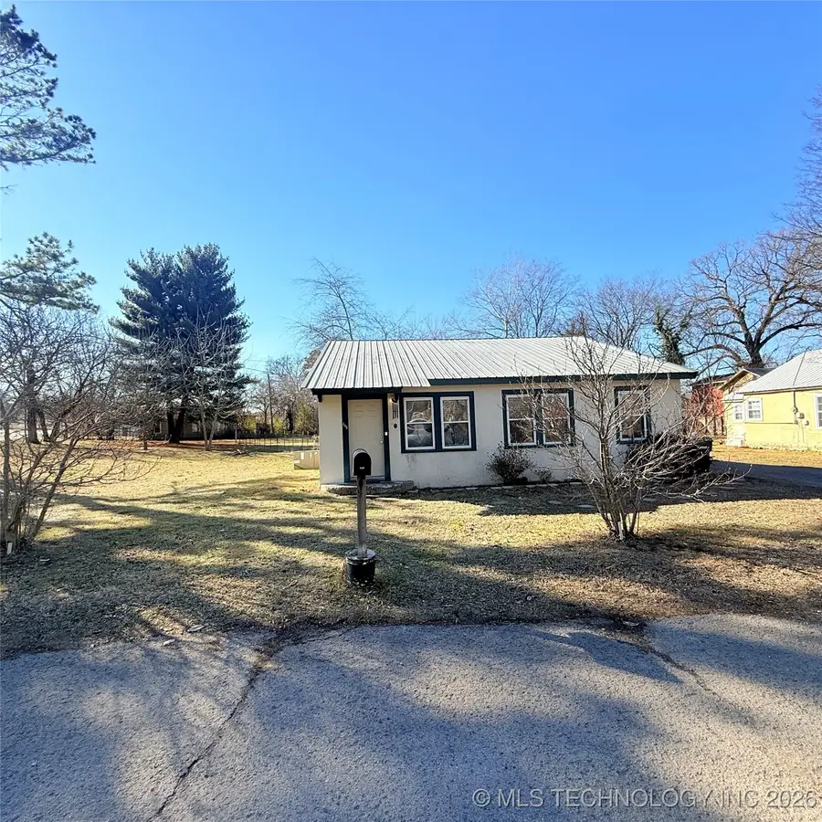 605 Russell Avenue, Tahlequah, OK 74464 - #3