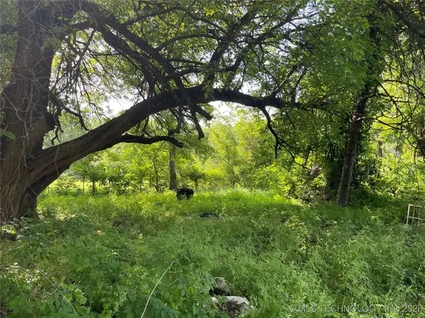 68 Ivy Lane, Ardmore, OK 73401