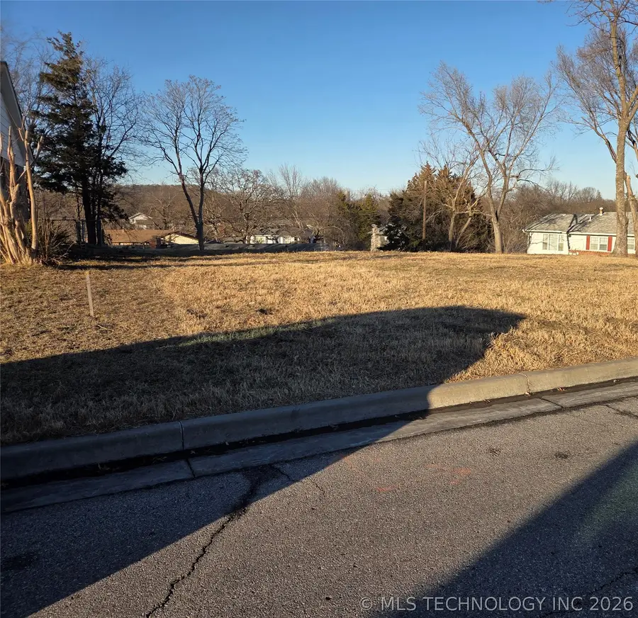 2421 W 45th Court W, Tulsa, OK 74107 - #2