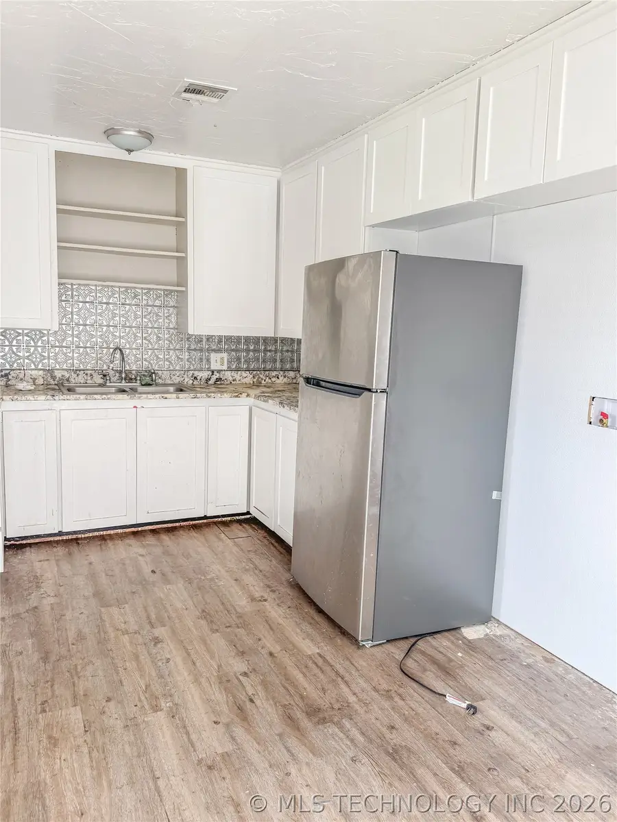 808 B St Se, Ardmore, OK 73401 - #3