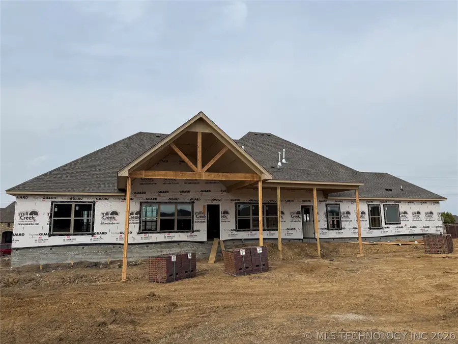 6708 E 88th Street N, Owasso, OK 74055 - #3