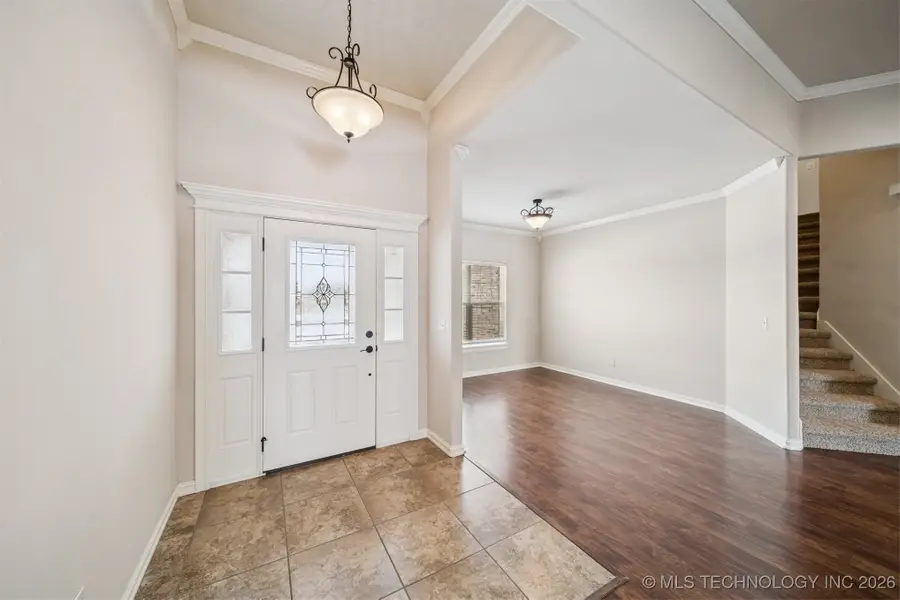 3823 Oakwood Drive, Pryor, OK 74361 - Image #3