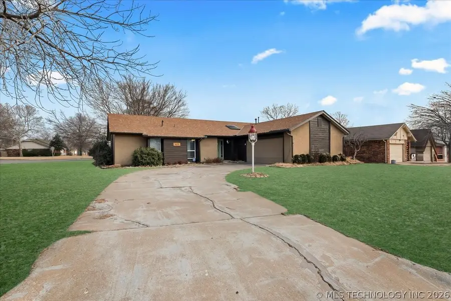 2652 W Galveston Street, Broken Arrow, OK 74012 - Image #2